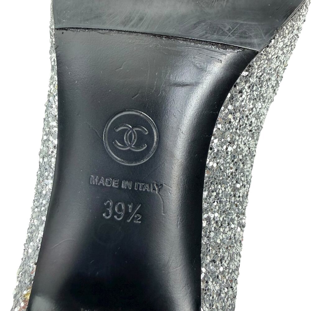 Chanel Glitter Patent Leather Cap Toe Mary Jane Pumps Silver Size 39.5 - Picture 11 of 12
